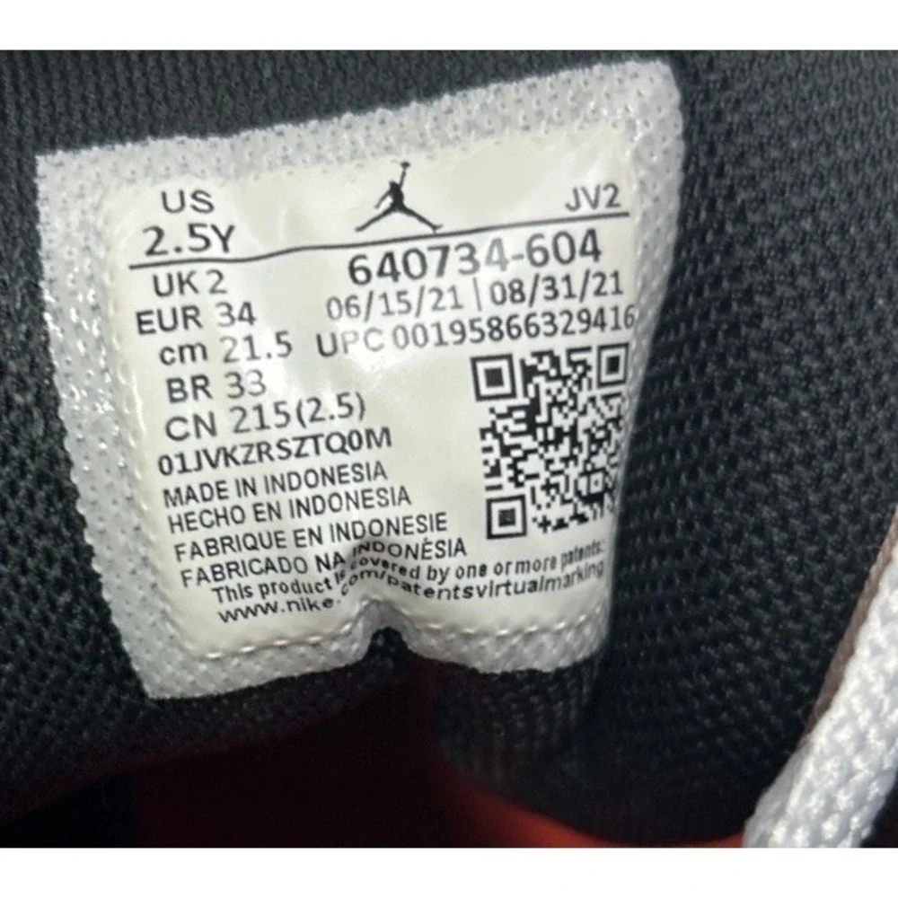 Nike Air Jordan 1 Mid Sneaker (PS) Sz 2.5Y Women's Sz 4 Pink/Infrared 640734-604